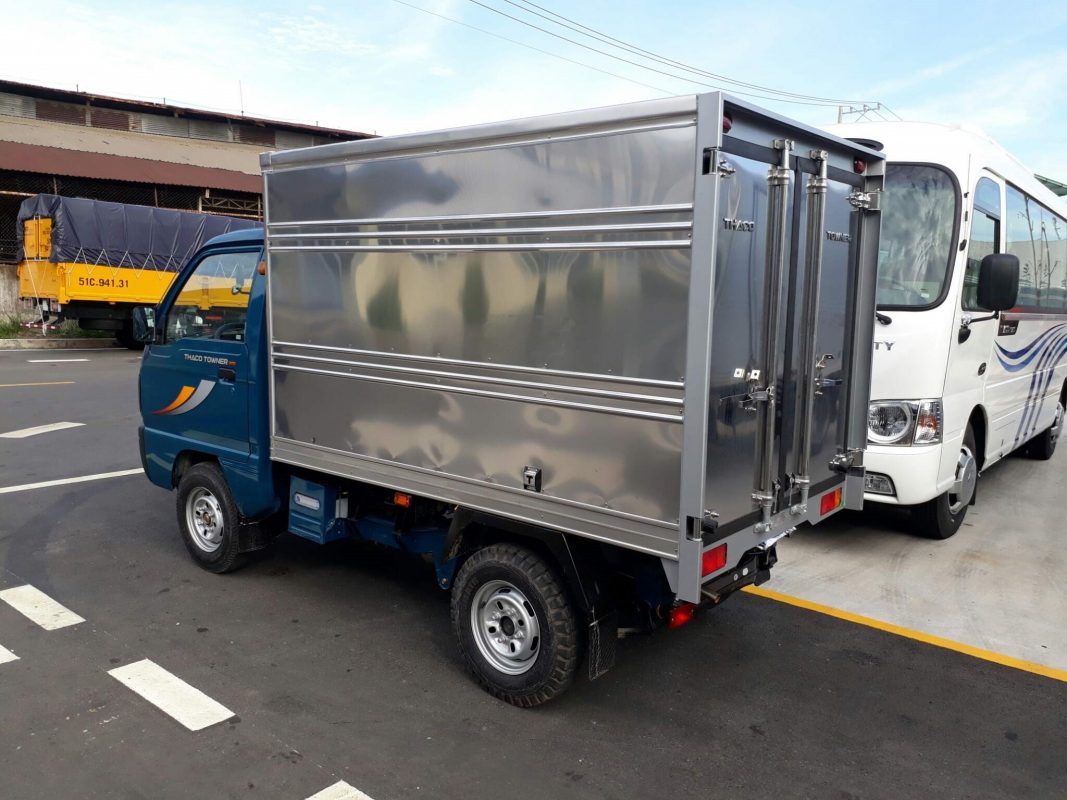 xe chở hàng loại nhỏ